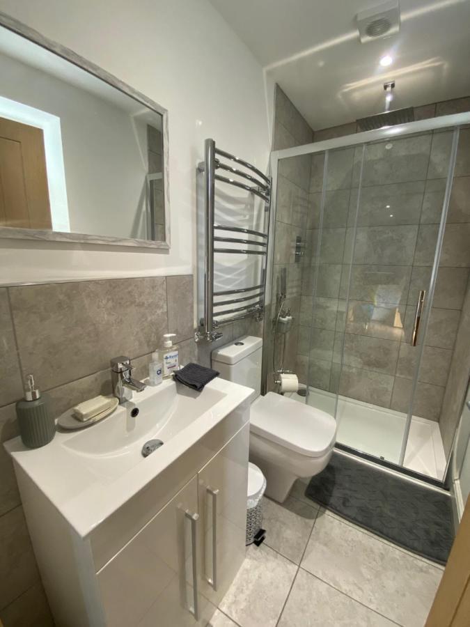 The Annexe Apartment Bracknell Bagian luar foto